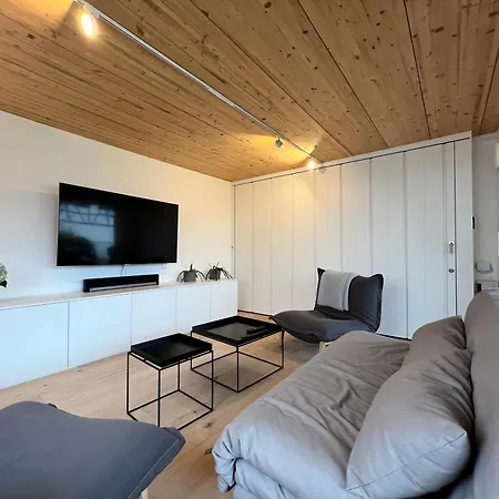 Stay Apartment *
